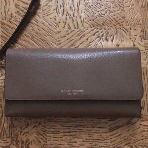 Henri Bendel Uptown Out & About Organizer Wallet